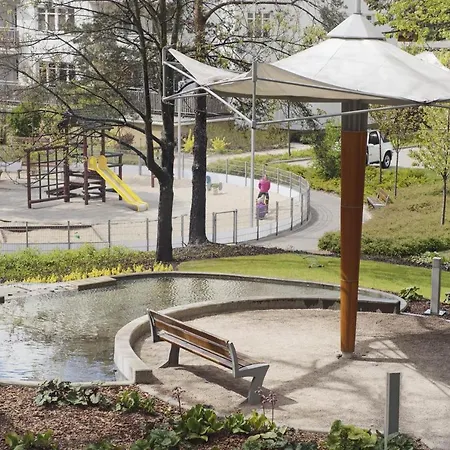 Modern Box 格丁尼亚