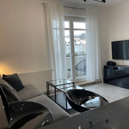 Modern Box 格丁尼亚