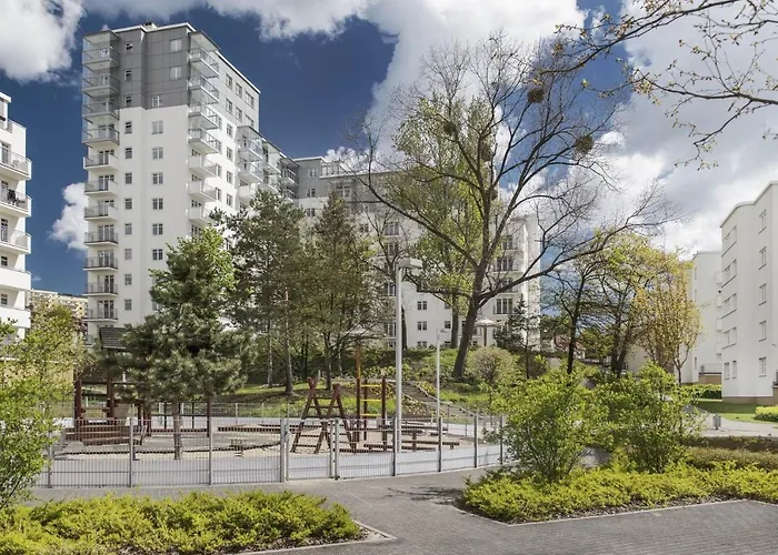 Modern Box アパート