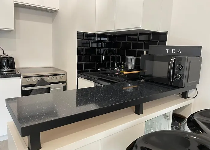 Modern Box アパート